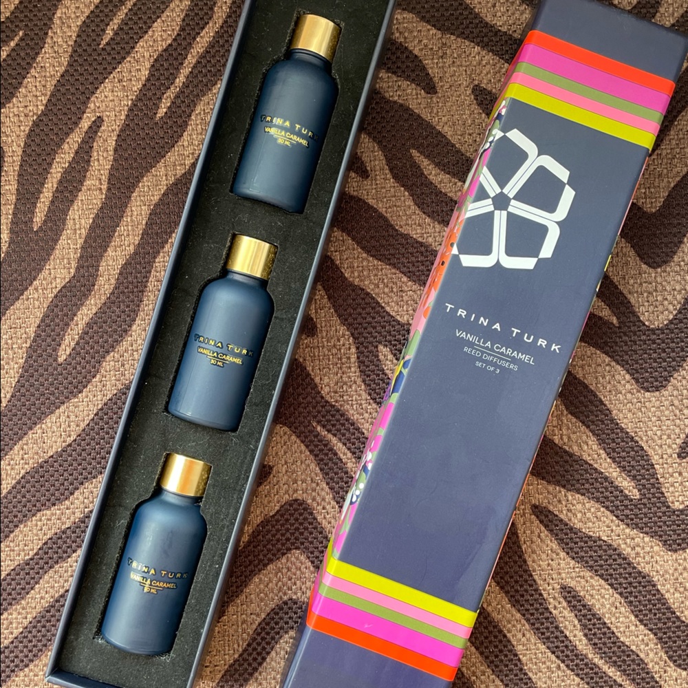 Trina Turk Diffuser Vanilla Caramel - Picture 1 of 5